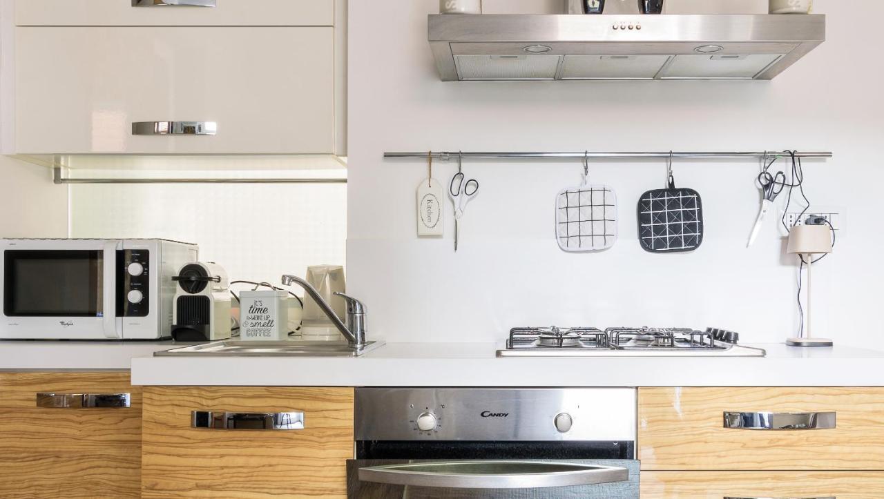 Luxury Modern One Bedroom In Great Location ミラノ エクステリア 写真